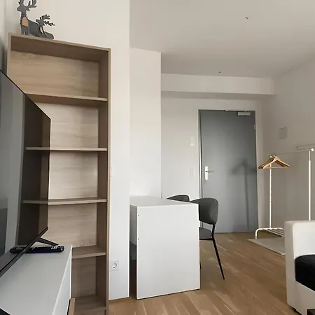 Apartment Bright In Within Sight Of Alps *
